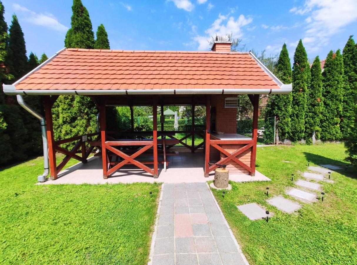 Apollo Vendeghaz Hotel Bogacs Exterior photo
